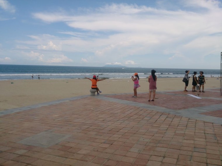 Pham Van Dong Beach_5